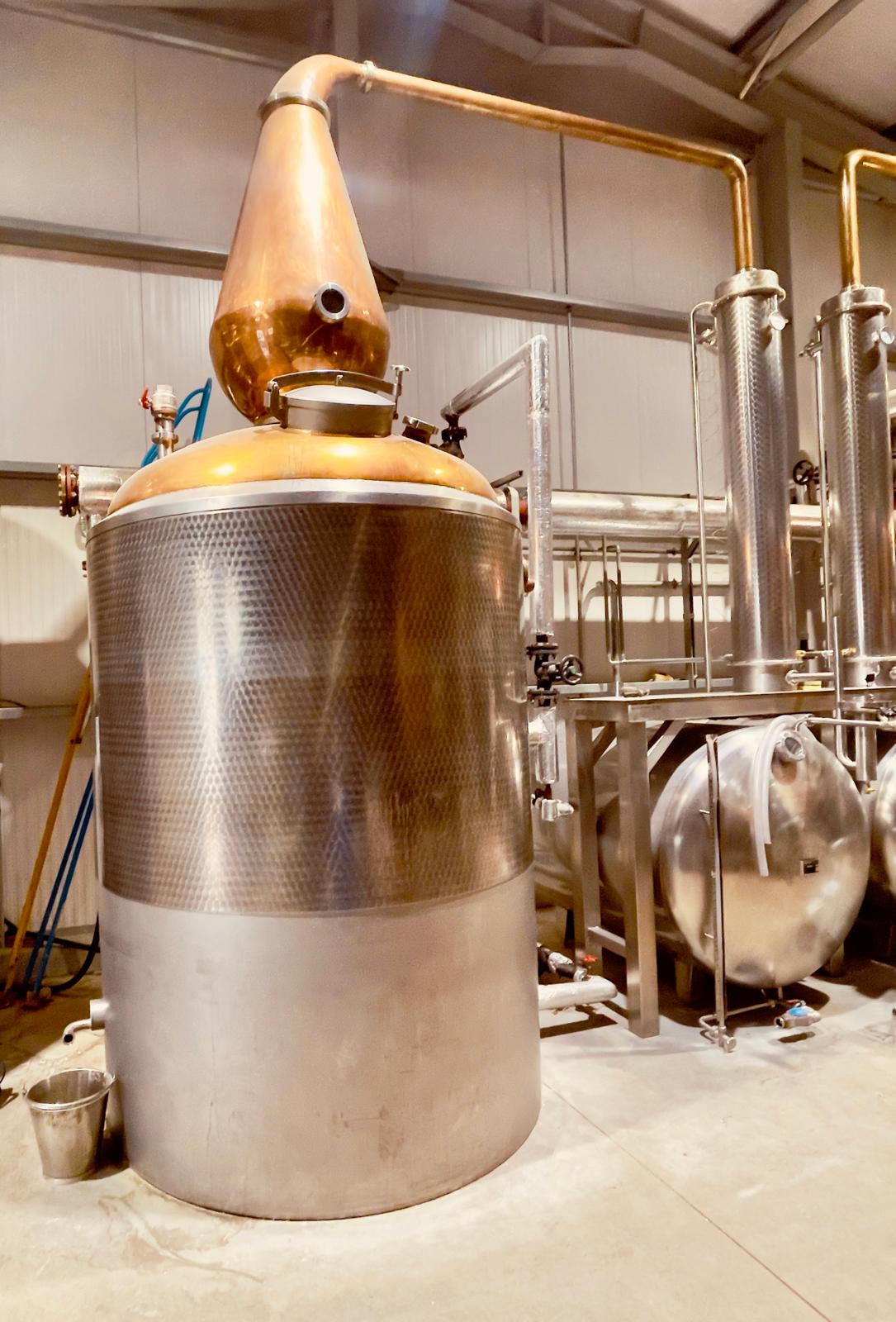Burn O'Bennie copper still and distilling equipment